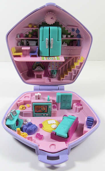 polly pocket slumber party