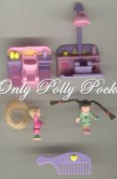 Polly Pocket Comb 'n Curl Salon