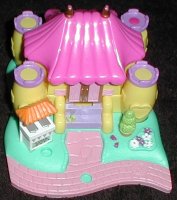 1996 - Polly Pocket Bouncy Castle - Pollyville - Bluebird Toys
