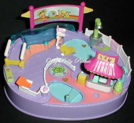 Polly Pocket Pool Party