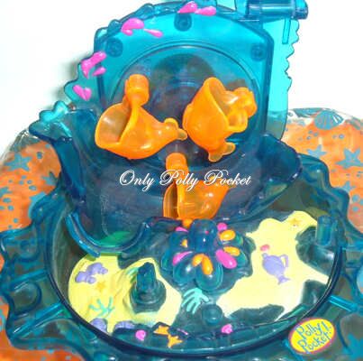 1999 Polly Pocket Fun Slide - Sea Splash